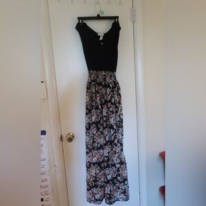 Rebellious Dreamer Floral Maxi Dress with Black Top Small